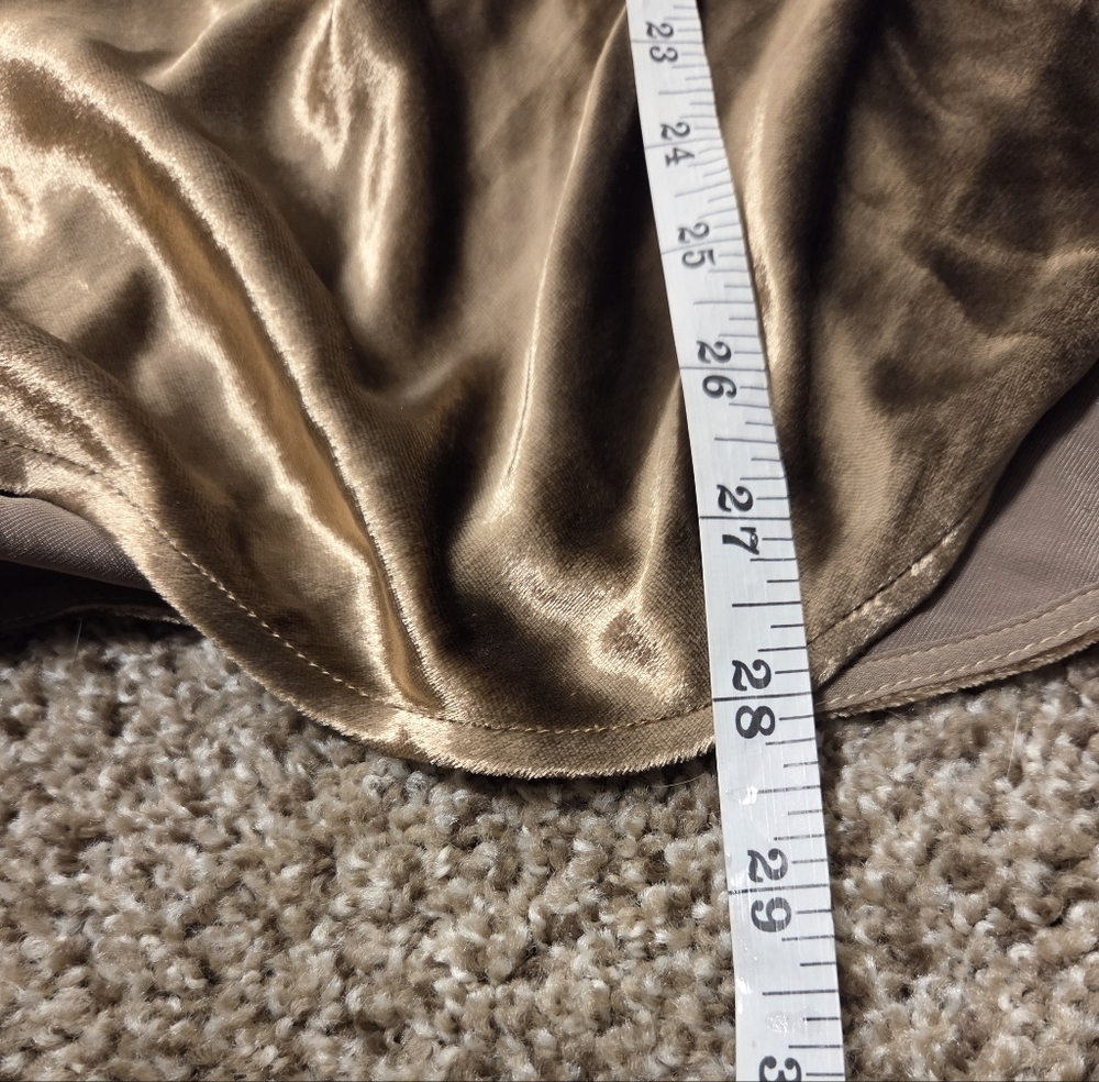 Vince Bias Long Sleeve Shirt Gold Velour Button Down Blouse Women's Size 1X - Picture 7 of 9
